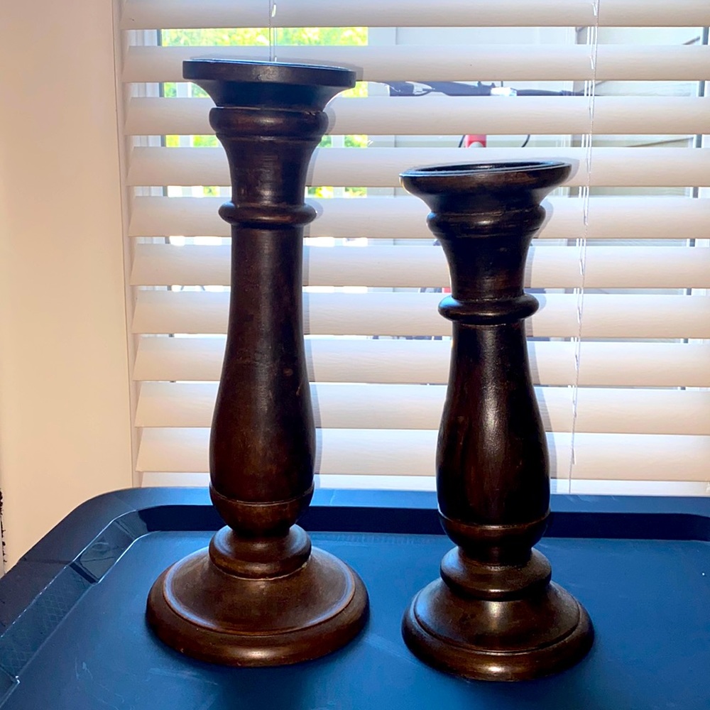 Candle pillars